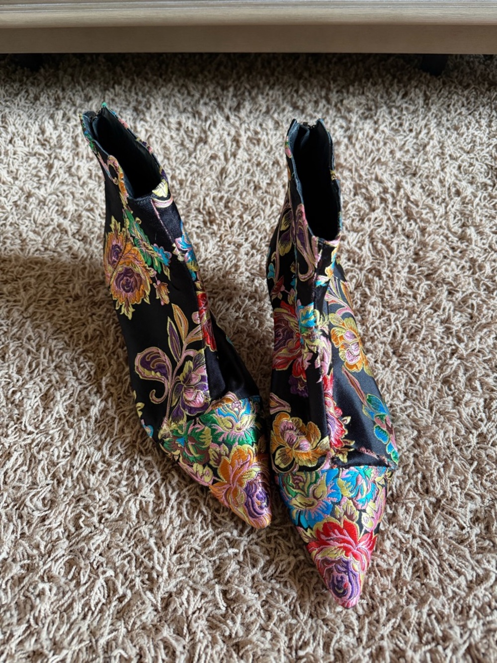 Alexandre Birman satin patterned boots